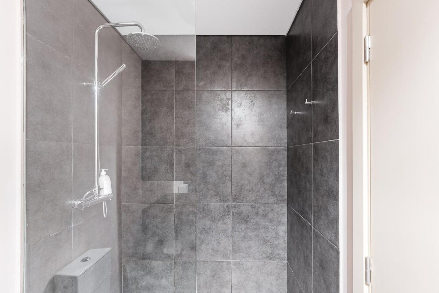 Guestready - Quental Wallpaper Near Marques Square Porto Exterior foto